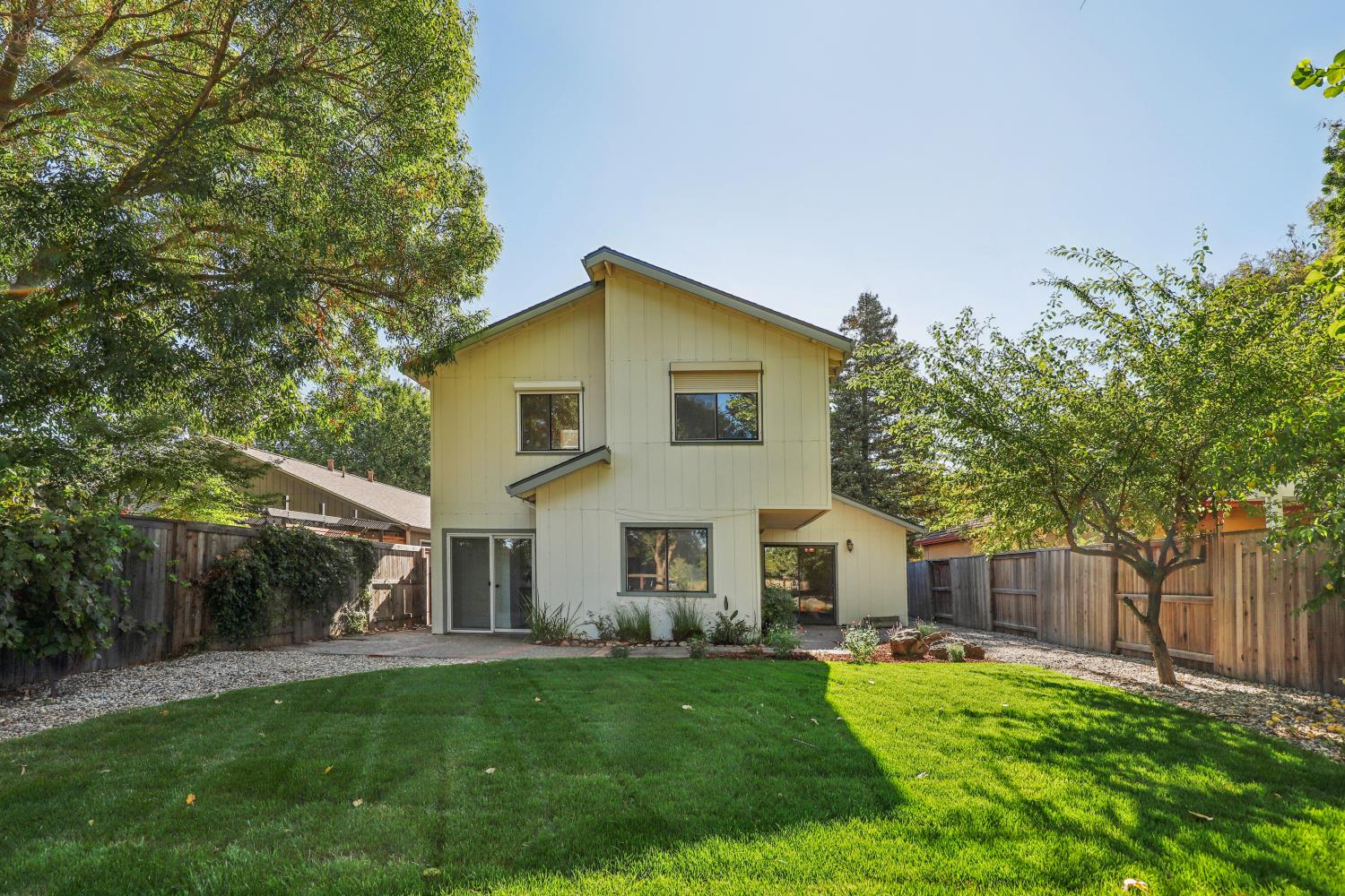 Davis, California, 95616, United States, 3 Bedrooms Bedrooms, ,3 BathroomsBathrooms,Residential,Active,1922309