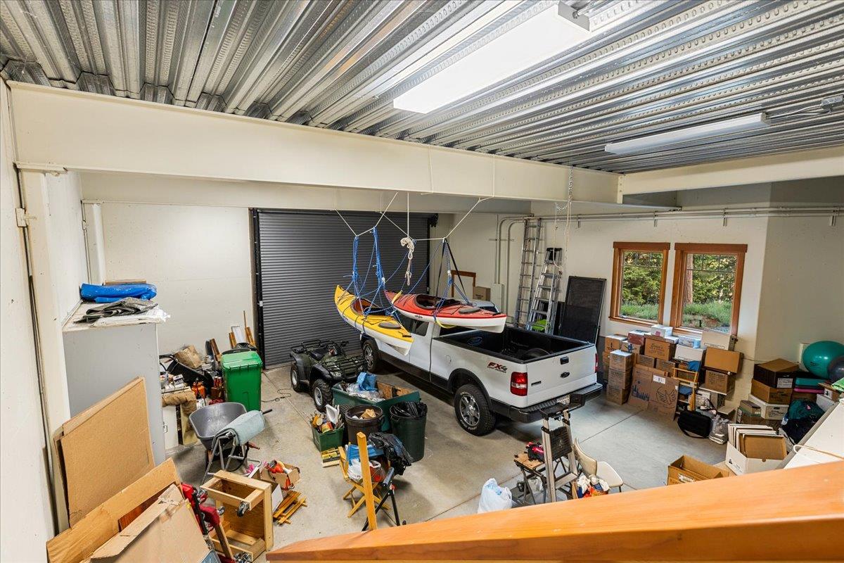 Nevada City, California, 95959, United States, 3 Bedrooms Bedrooms, ,4 BathroomsBathrooms,Residential,Active,1886804