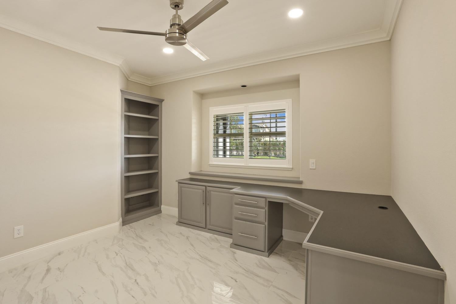 Manteca, California, 95336, United States, 4 Bedrooms Bedrooms, ,3 BathroomsBathrooms,Residential,Active,1946532