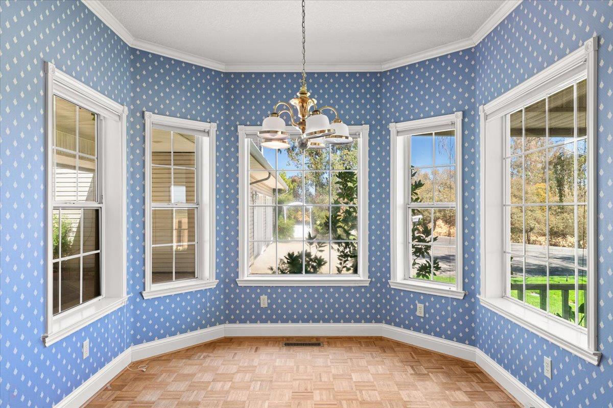 Galt, California, 95632, United States, 3 Bedrooms Bedrooms, ,3 BathroomsBathrooms,Residential,Active,1922295