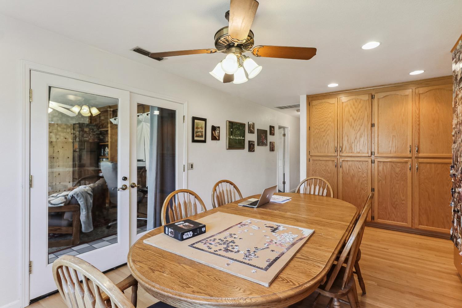 Woodland, California, 95695, United States, 4 Bedrooms Bedrooms, ,3 BathroomsBathrooms,Residential,Active,1929675
