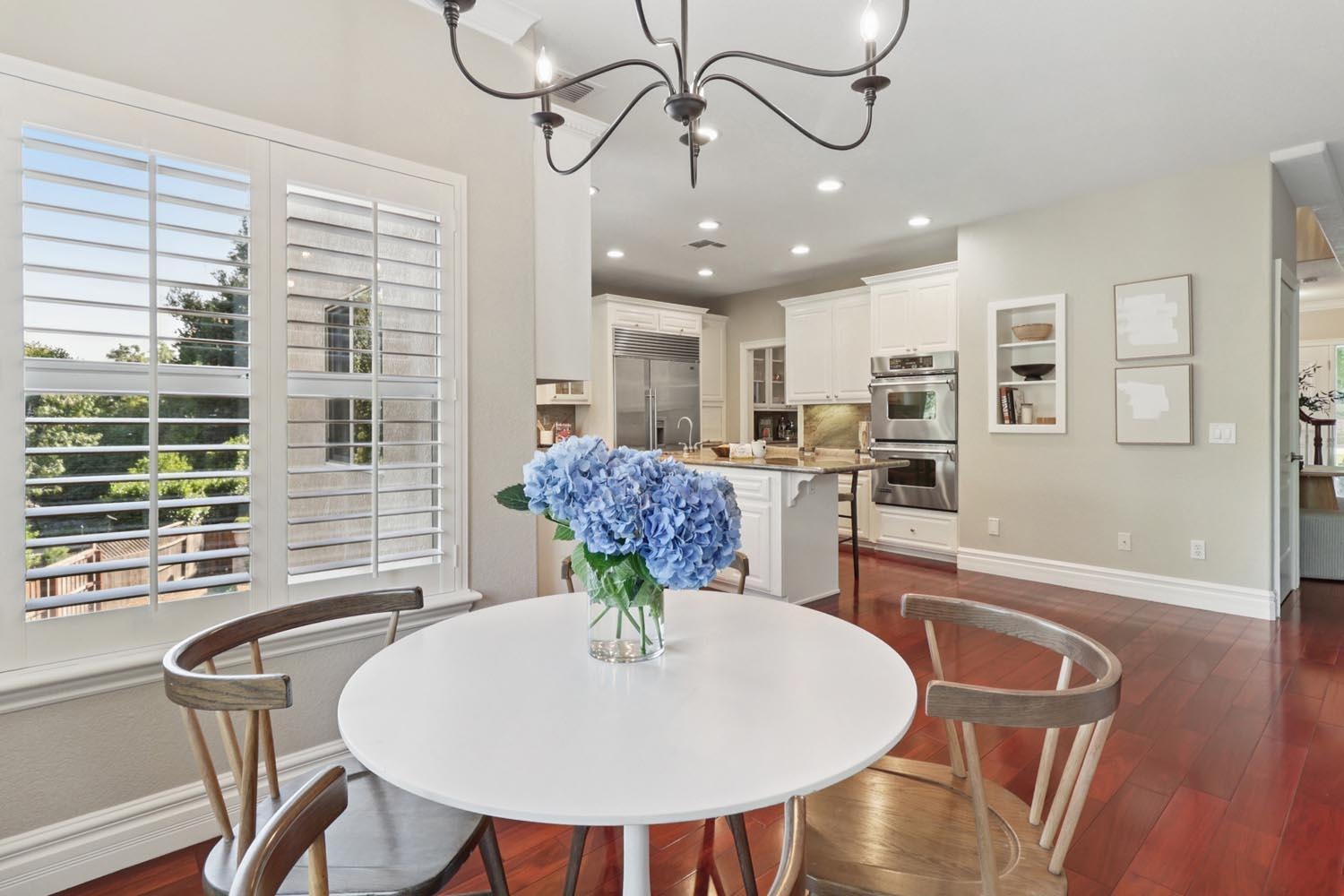 Carmichael, California, 95608, United States, 5 Bedrooms Bedrooms, ,5 BathroomsBathrooms,Residential,Active,1927677