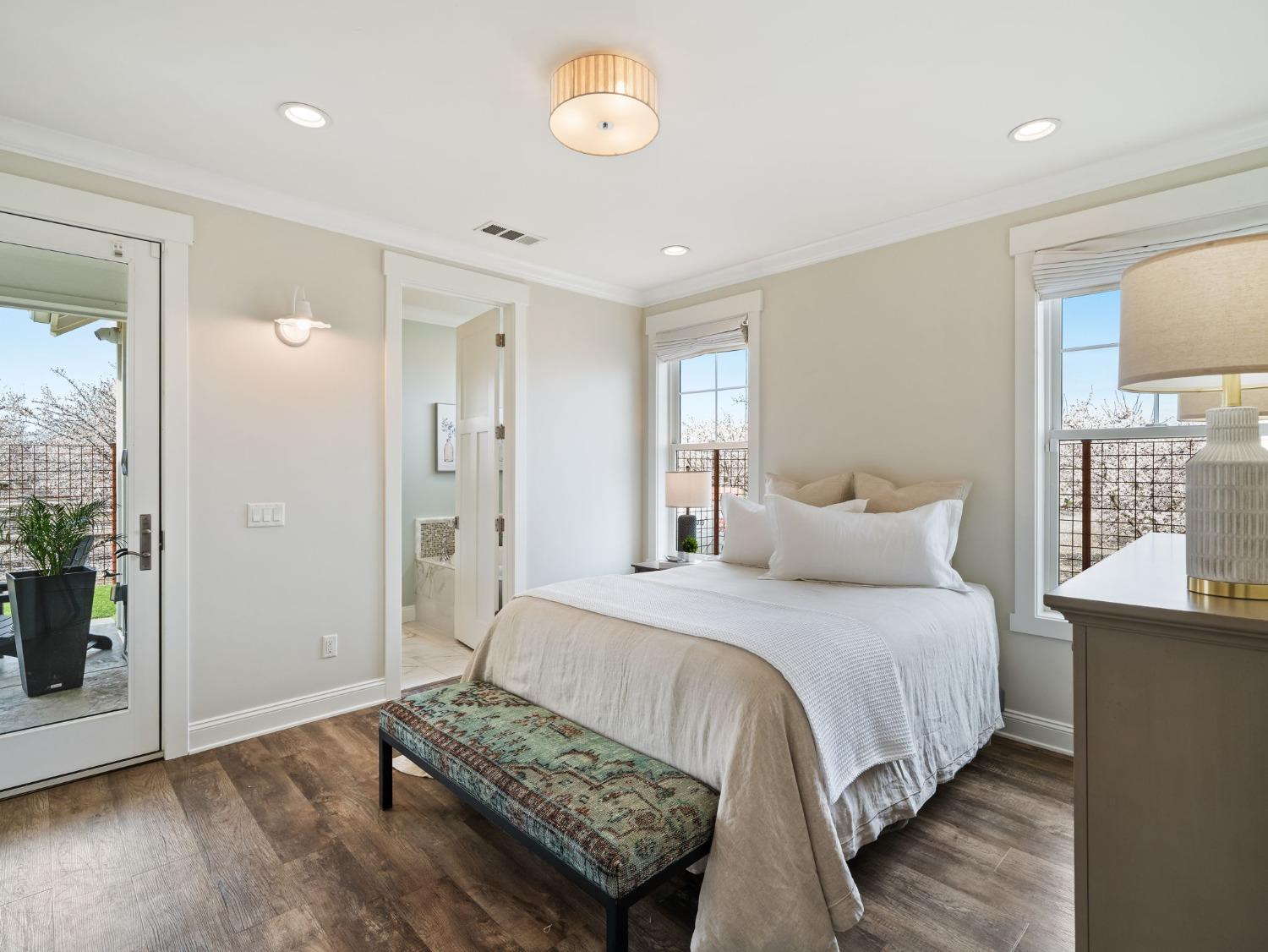 Davis, California, 95616, United States, ,3 BathroomsBathrooms,Residential,Active,1808296