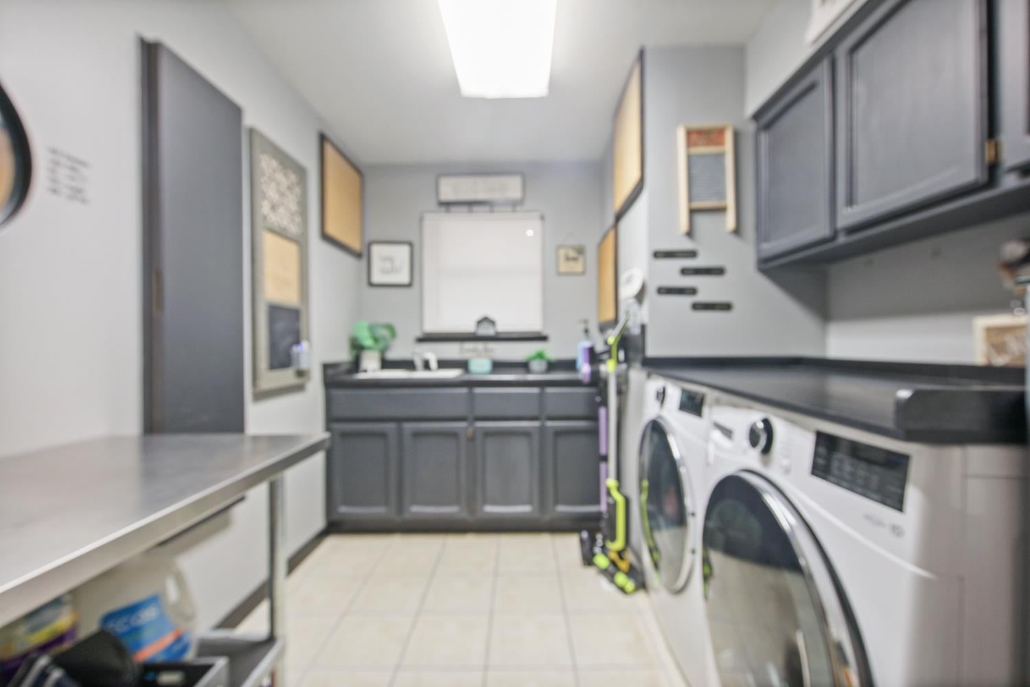 Stockton, California, 95219, United States, 4 Bedrooms Bedrooms, ,5 BathroomsBathrooms,Residential,Active,1970940