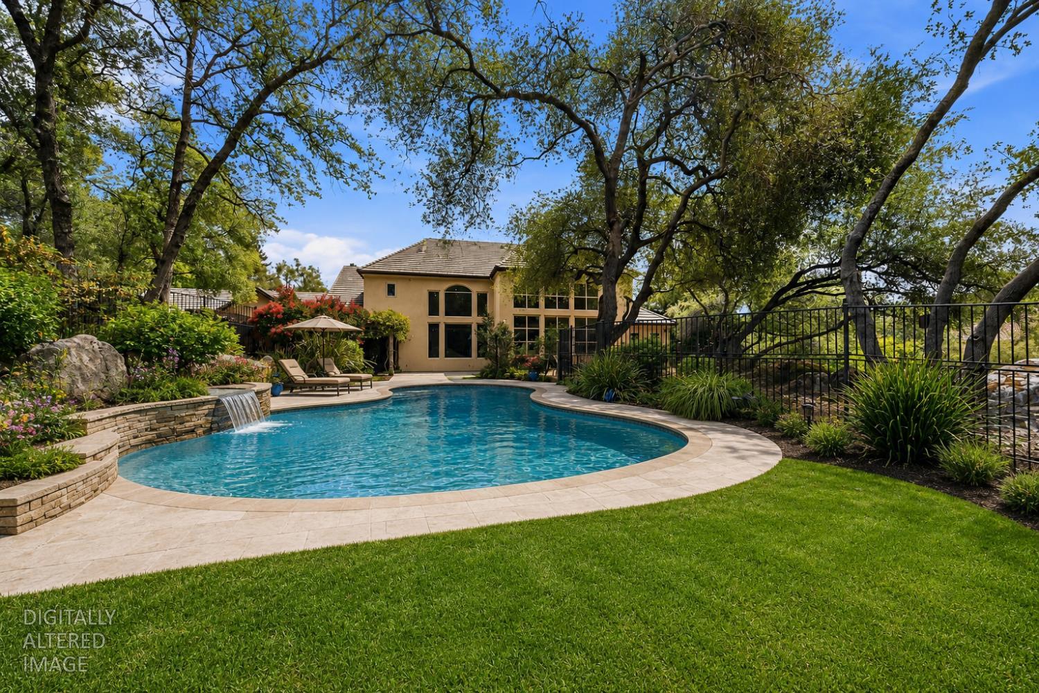 Loomis, California, 95650, United States, 5 Bedrooms Bedrooms, ,5 BathroomsBathrooms,Residential,Active,2041664