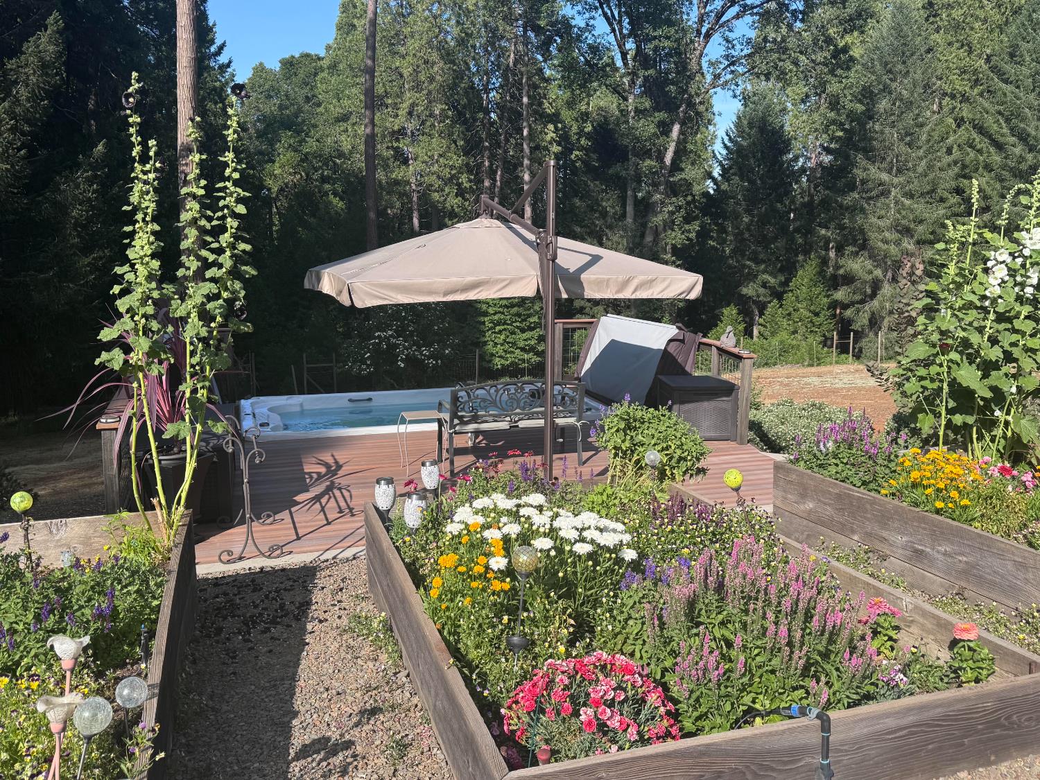 Grass Valley, California, 95945, United States, 4 Bedrooms Bedrooms, ,4 BathroomsBathrooms,Residential,Active,1798051