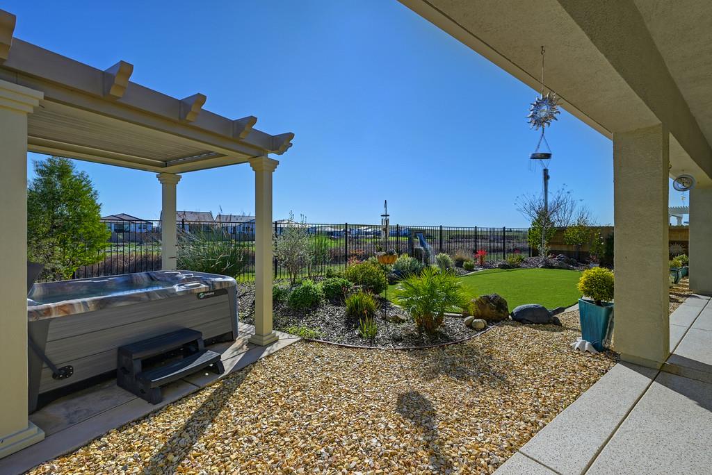 El Dorado Hills, California, 95762, United States, 2 Bedrooms Bedrooms, ,3 BathroomsBathrooms,Residential,Active,2009425