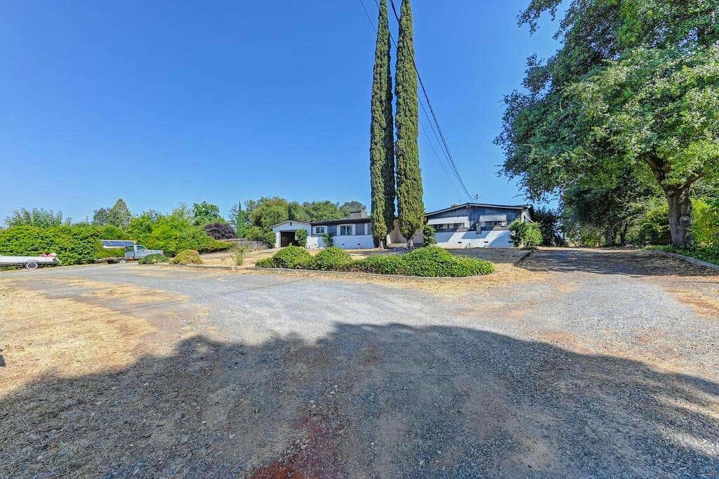 12445 LADD LN, AUBURN, CA 95603, photo 1 of 56