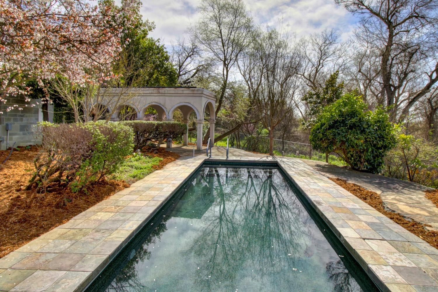 Sacramento, California, 95827, United States, 6 Bedrooms Bedrooms, ,7 BathroomsBathrooms,Residential,Active,1898041