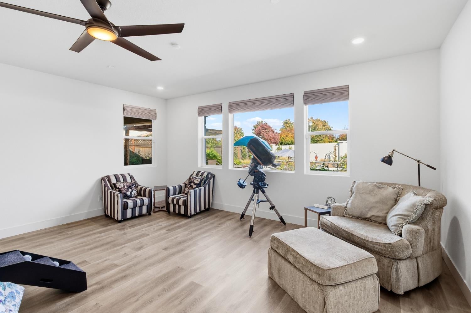 West Sacramento, California, 95605, United States, 3 Bedrooms Bedrooms, ,4 BathroomsBathrooms,Residential,Active,2008265