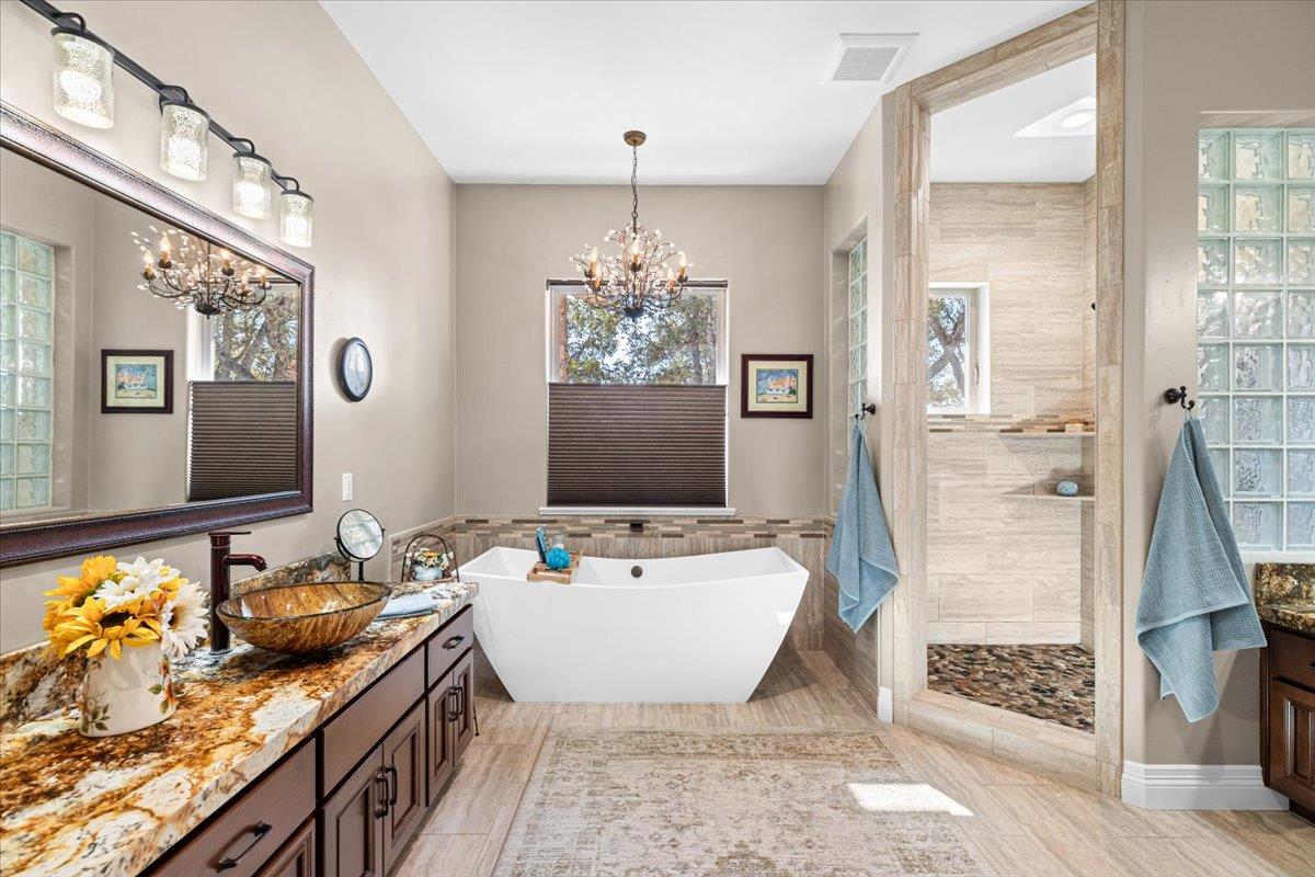 Copperopolis, California, 95228, United States, 4 Bedrooms Bedrooms, ,3 BathroomsBathrooms,Residential,Active,1953658