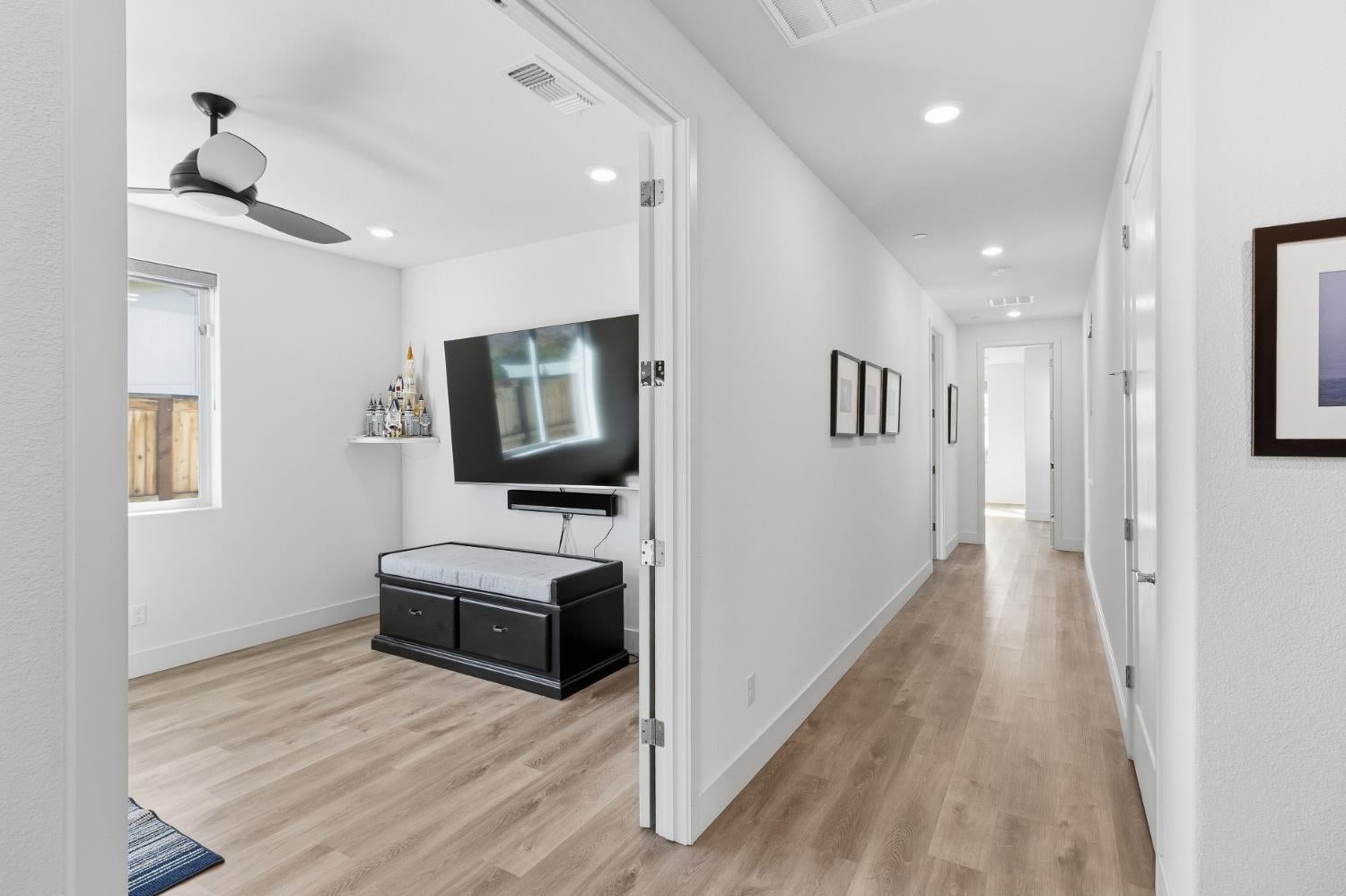 West Sacramento, California, 95605, United States, 3 Bedrooms Bedrooms, ,4 BathroomsBathrooms,Residential,Active,2008265