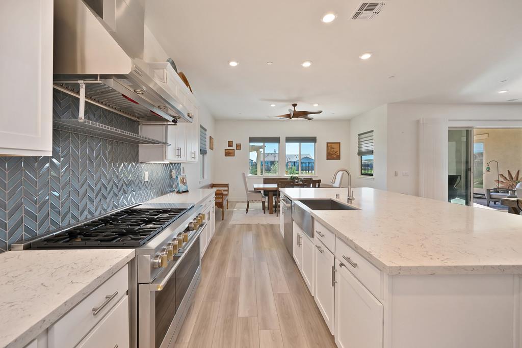 El Dorado Hills, California, 95762, United States, 2 Bedrooms Bedrooms, ,3 BathroomsBathrooms,Residential,Active,2009425