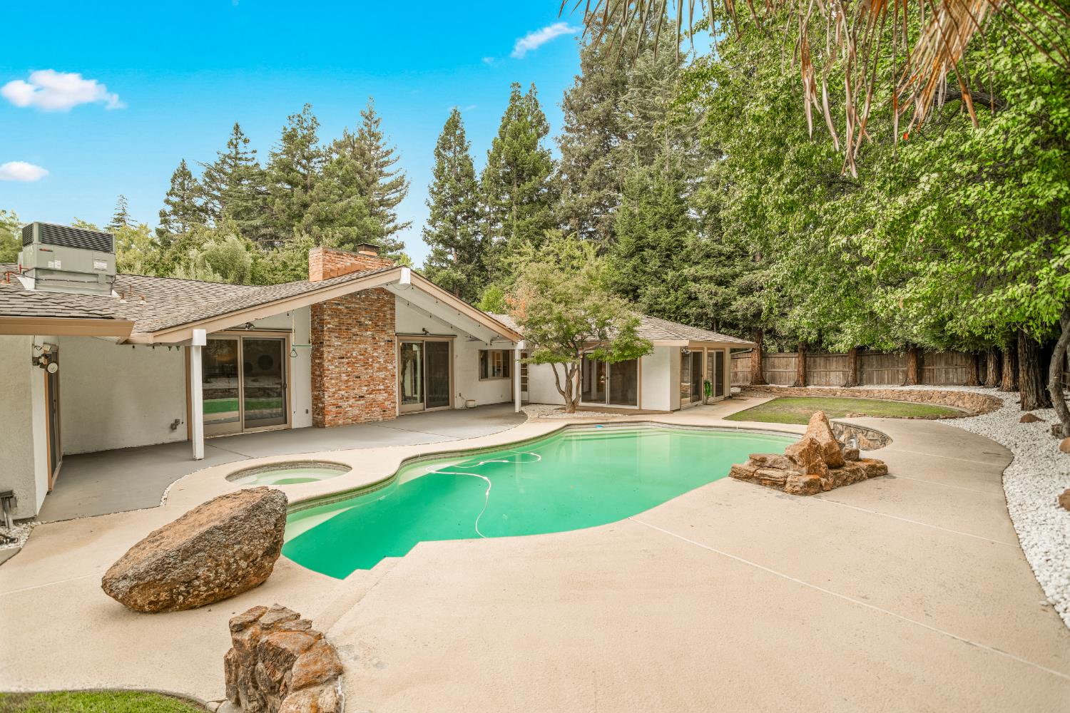 Sacramento, California, 95864, United States, 5 Bedrooms Bedrooms, ,3 BathroomsBathrooms,Residential,Active,1946308