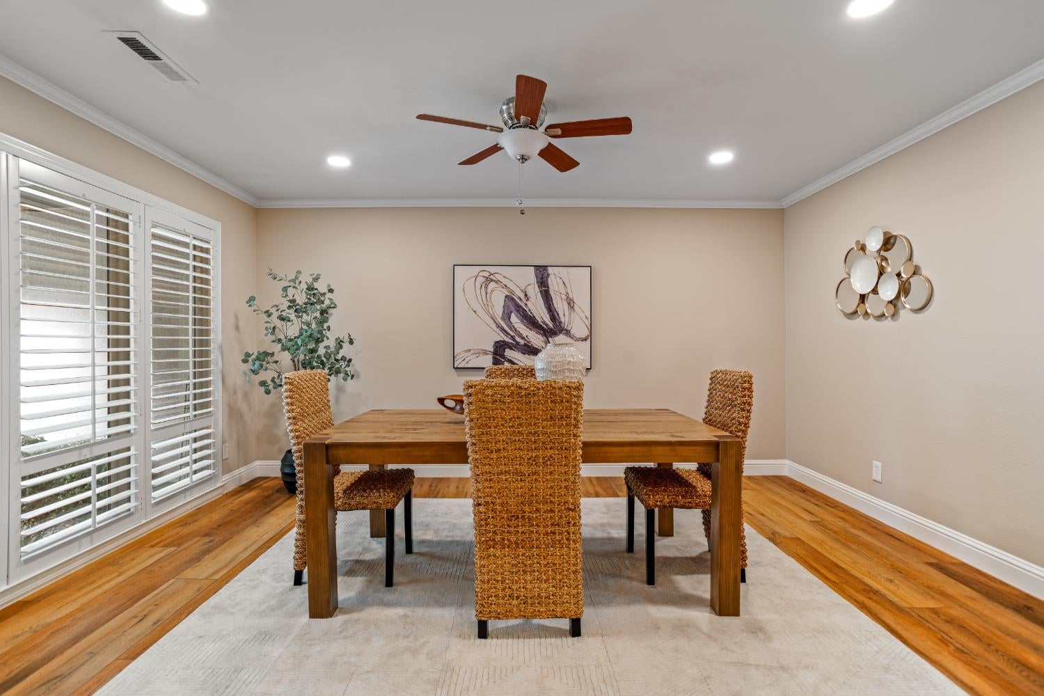 Sacramento, California, 95864, United States, 5 Bedrooms Bedrooms, ,3 BathroomsBathrooms,Residential,Active,1946308