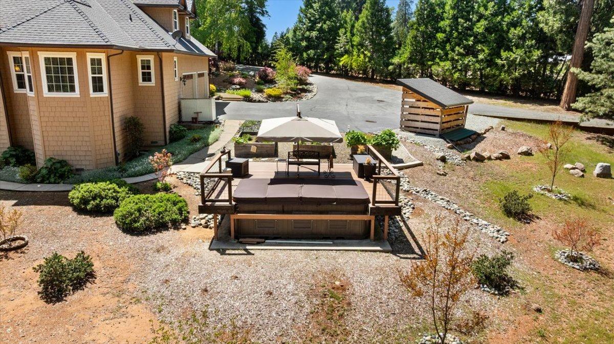 Grass Valley, California, 95945, United States, 4 Bedrooms Bedrooms, ,4 BathroomsBathrooms,Residential,Active,1798051