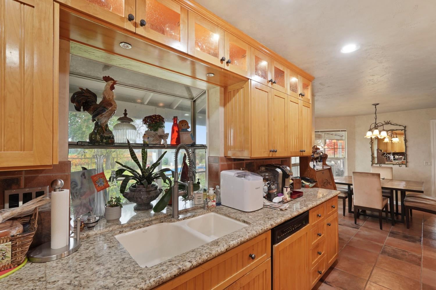 Lodi, California, 95240, United States, 3 Bedrooms Bedrooms, ,3 BathroomsBathrooms,Residential,Active,2001349