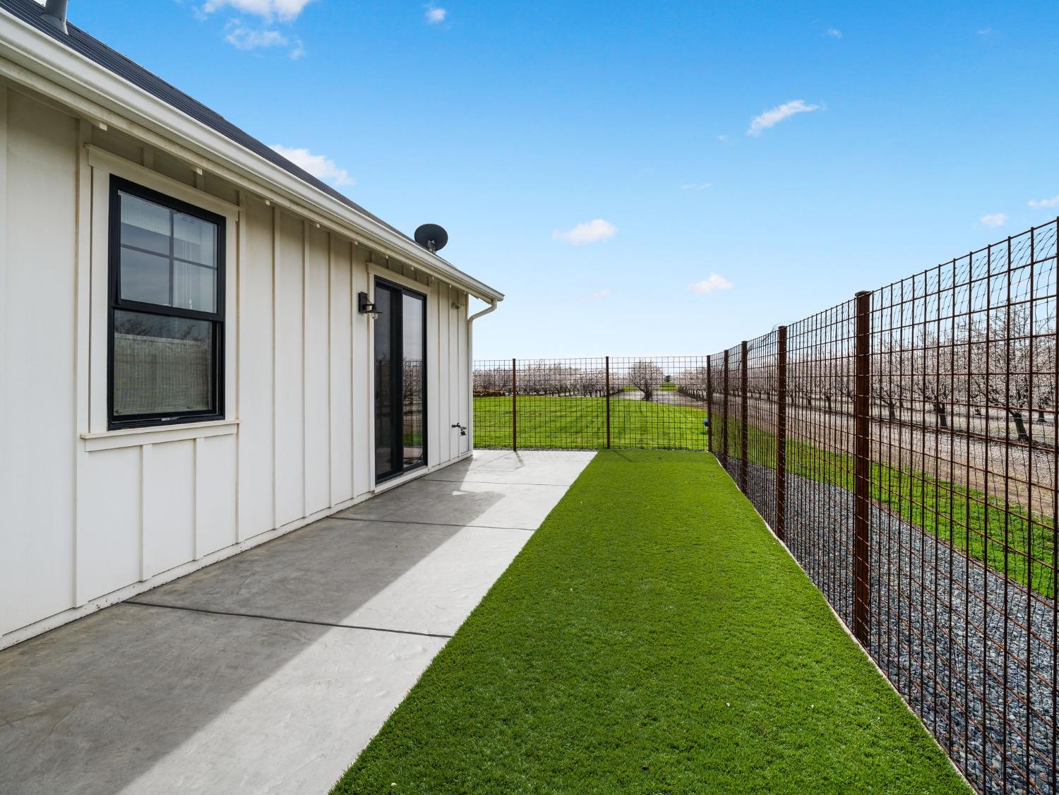 Davis, California, 95616, United States, ,3 BathroomsBathrooms,Residential,Active,1808296