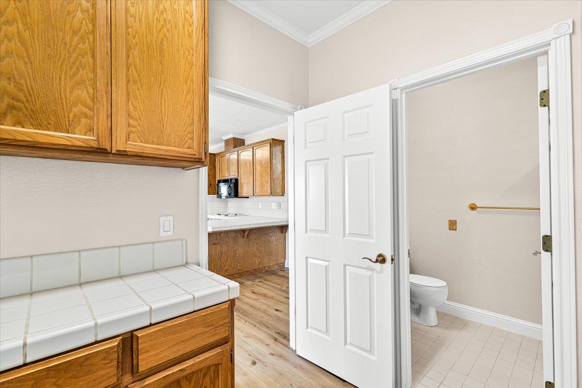 Galt, California, 95632, United States, 3 Bedrooms Bedrooms, ,3 BathroomsBathrooms,Residential,Active,2010524