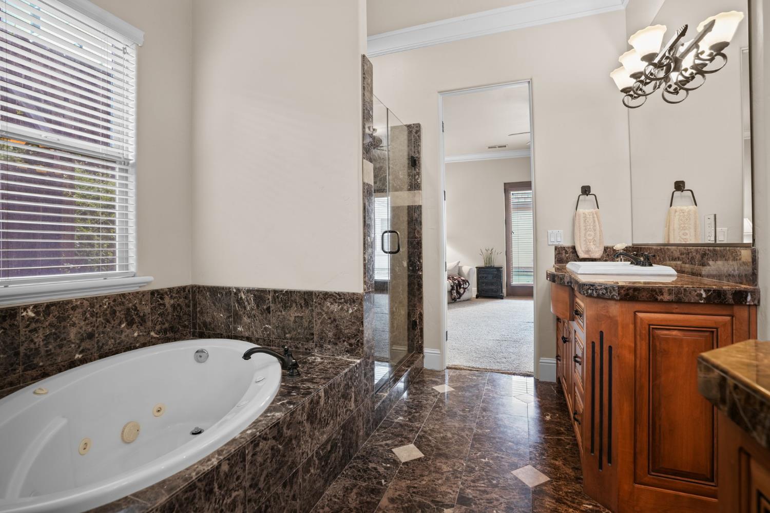 Folsom, California, 95630, United States, 4 Bedrooms Bedrooms, ,4 BathroomsBathrooms,Residential,Active,2008257