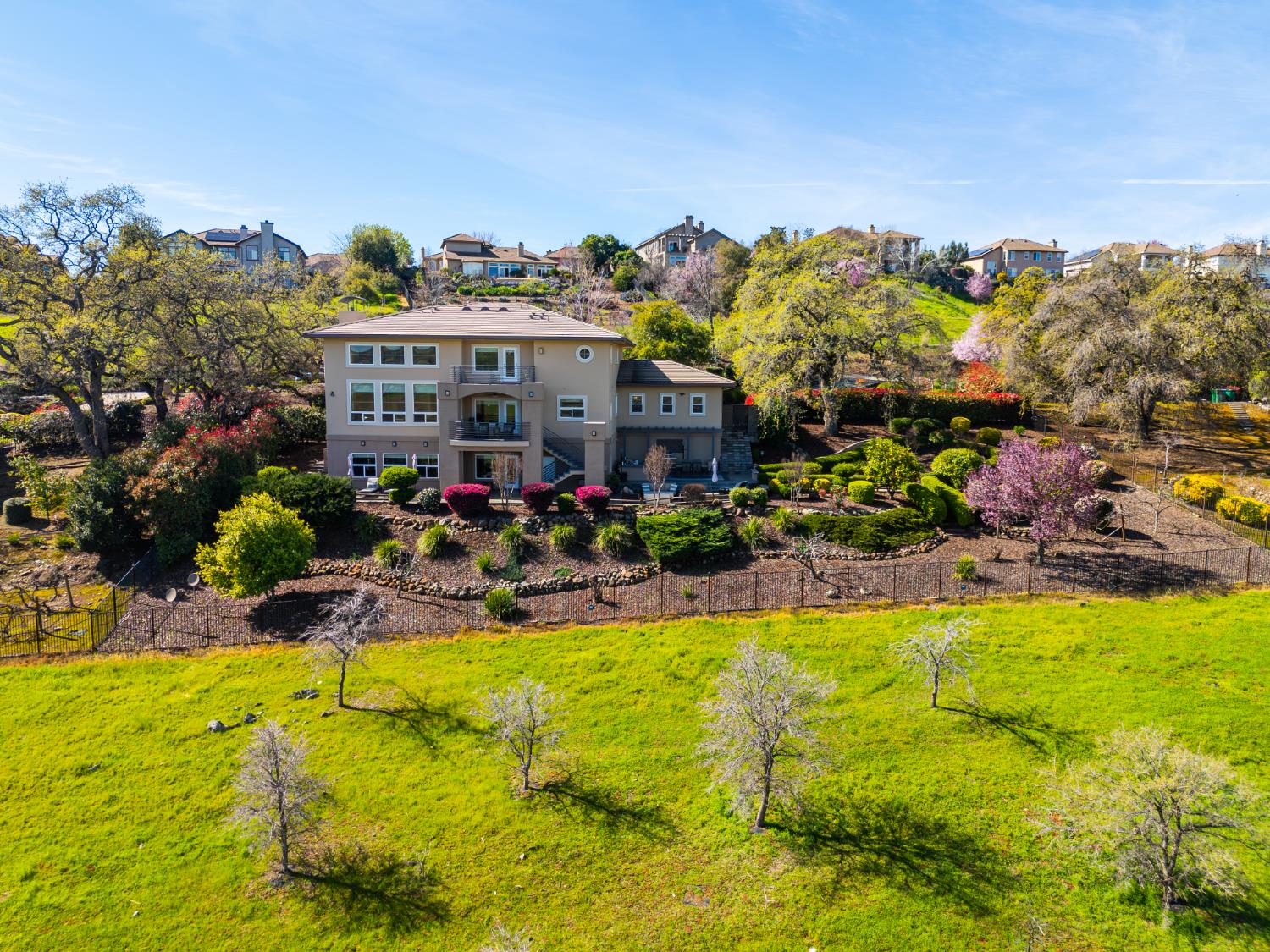 El Dorado Hills, California, 95762, United States, 5 Bedrooms Bedrooms, ,4 BathroomsBathrooms,Residential,Active,2023351