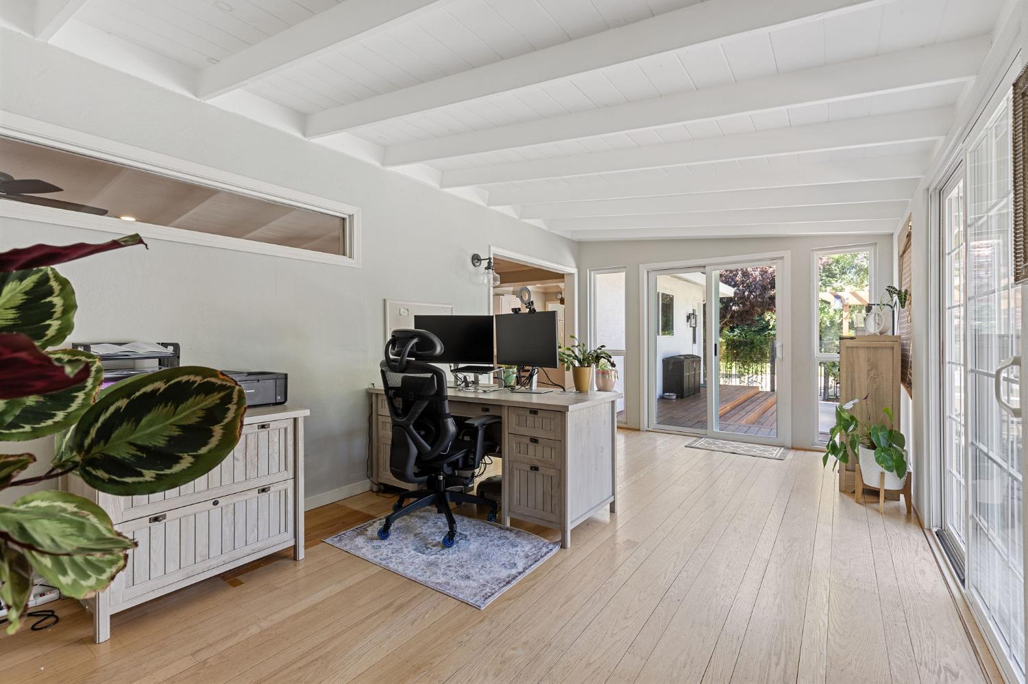 Loomis, California, 95650, United States, 3 Bedrooms Bedrooms, ,2 BathroomsBathrooms,Residential,Pending,1922290