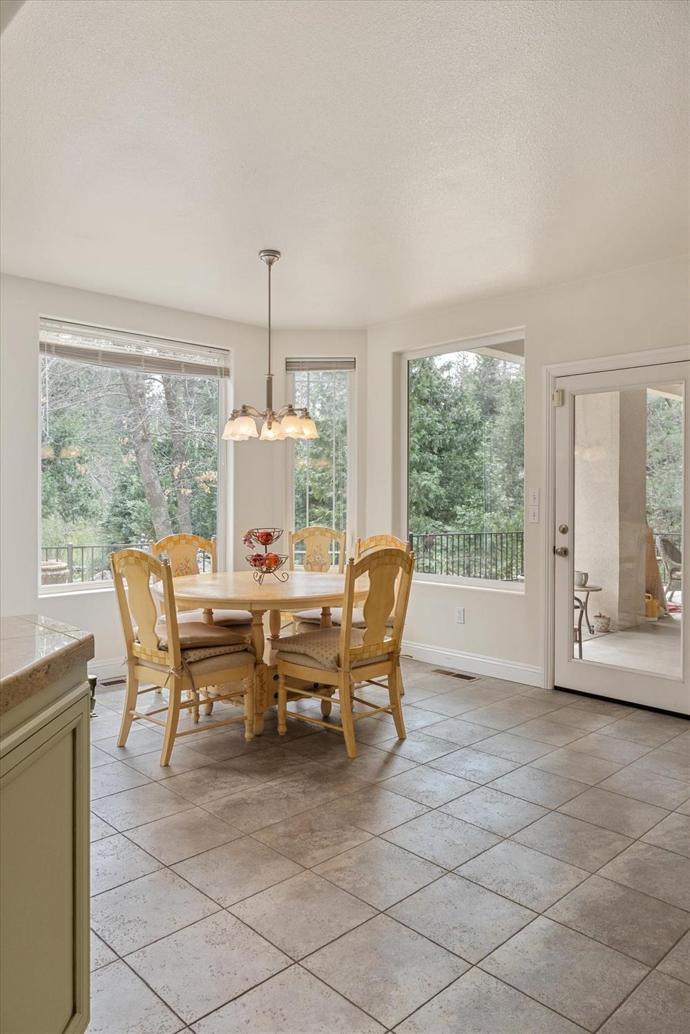 Arnold, California, 95223, United States, 3 Bedrooms Bedrooms, ,4 BathroomsBathrooms,Residential,Active,2035119