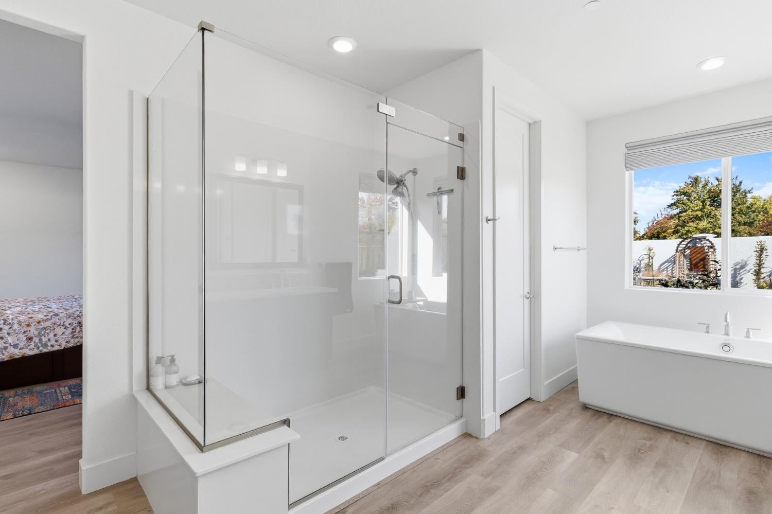 West Sacramento, California, 95605, United States, 3 Bedrooms Bedrooms, ,4 BathroomsBathrooms,Residential,Active,2008265