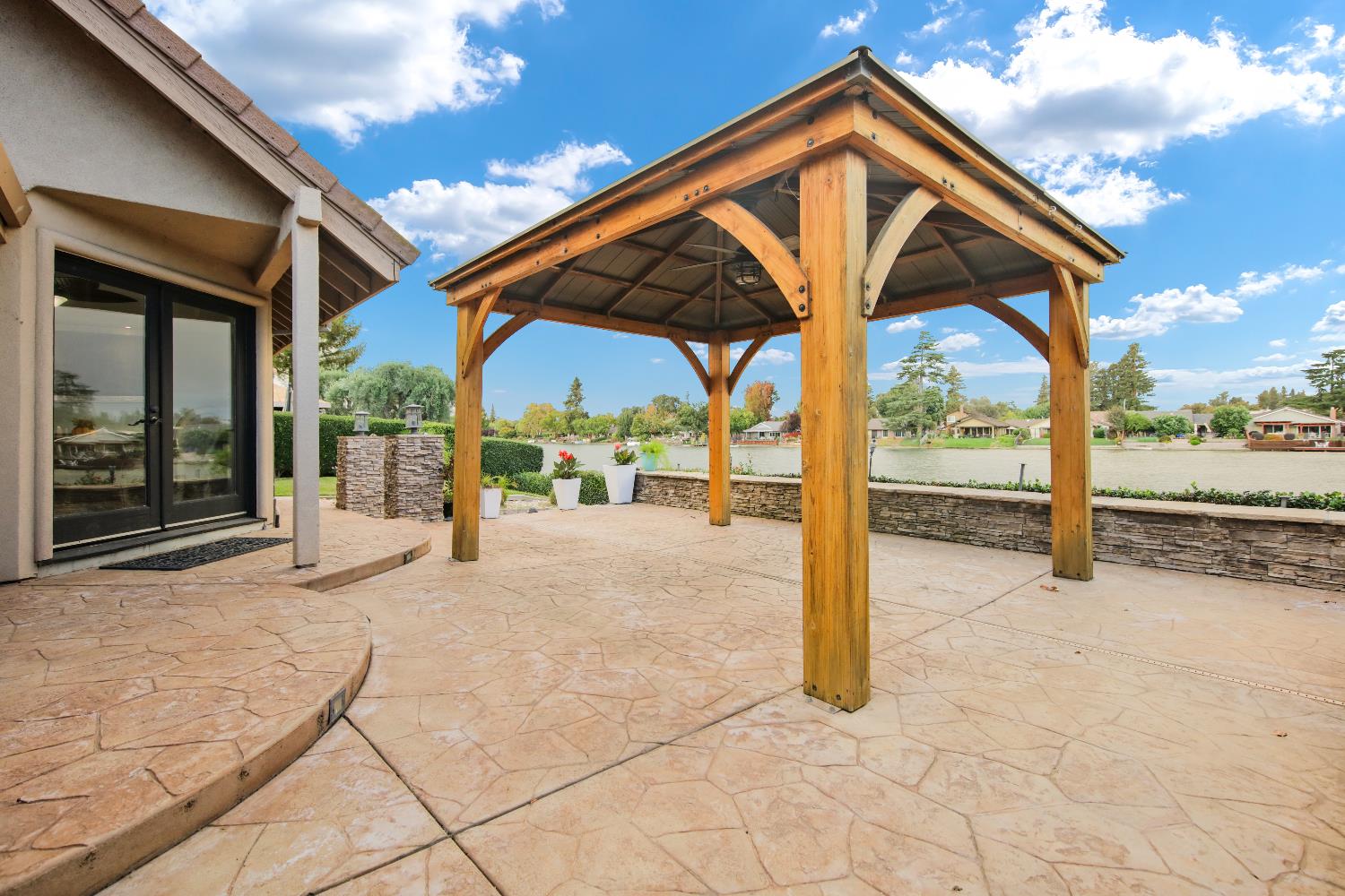 Stockton, California, 95219, United States, 4 Bedrooms Bedrooms, ,5 BathroomsBathrooms,Residential,Active,1970940