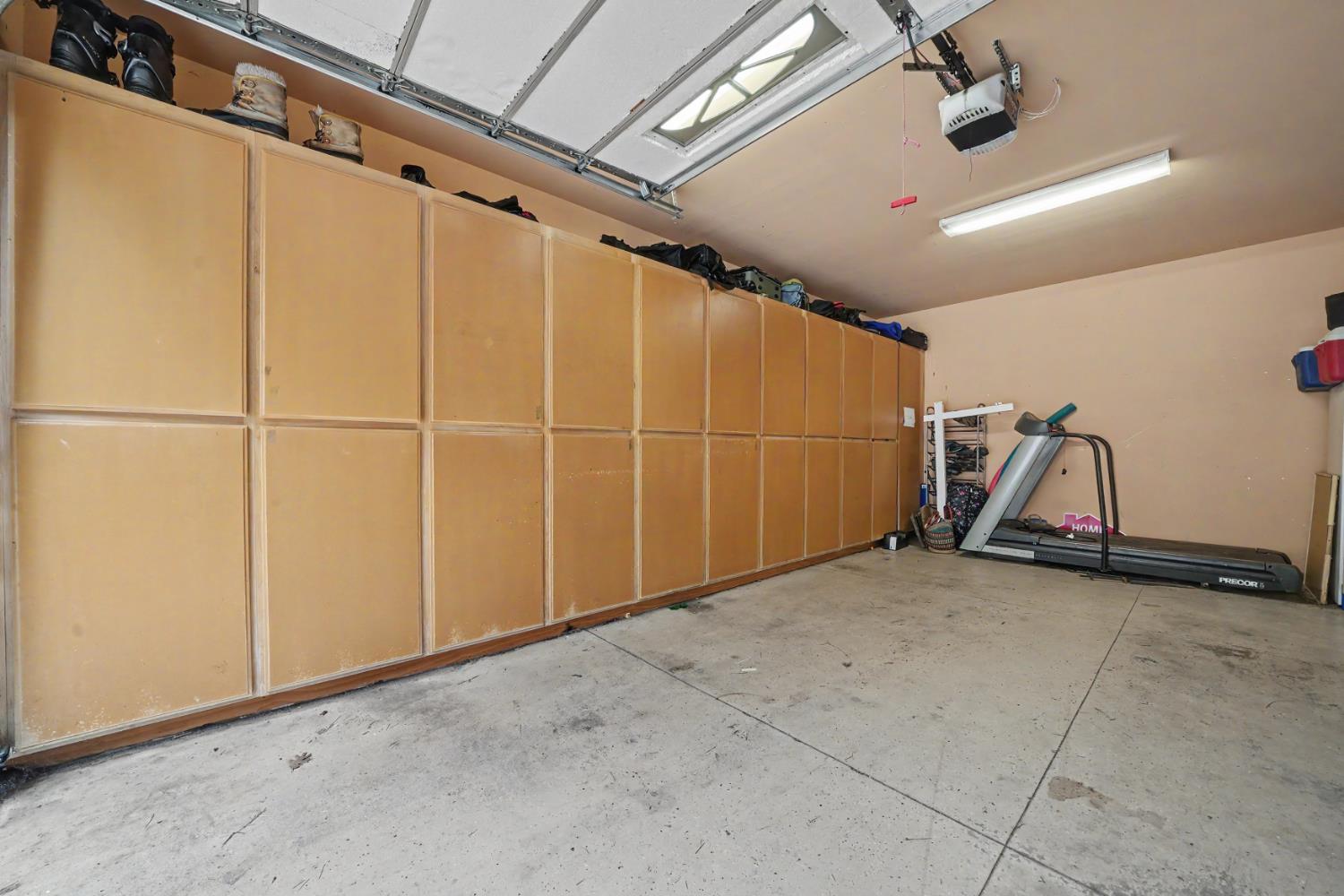 Arnold, California, 95223, United States, 3 Bedrooms Bedrooms, ,5 BathroomsBathrooms,Residential,Active,2044178