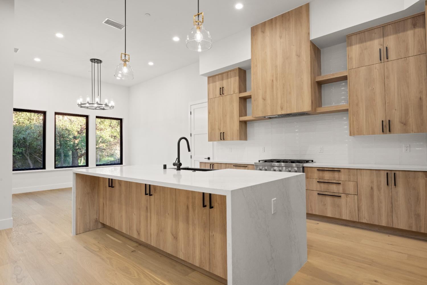 Auburn, California, 95602, United States, 4 Bedrooms Bedrooms, ,3 BathroomsBathrooms,Residential,Active,1959534