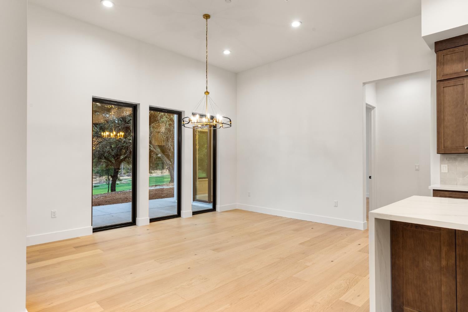 Auburn, California, 95602, United States, 4 Bedrooms Bedrooms, ,3 BathroomsBathrooms,Residential,Active,2003545