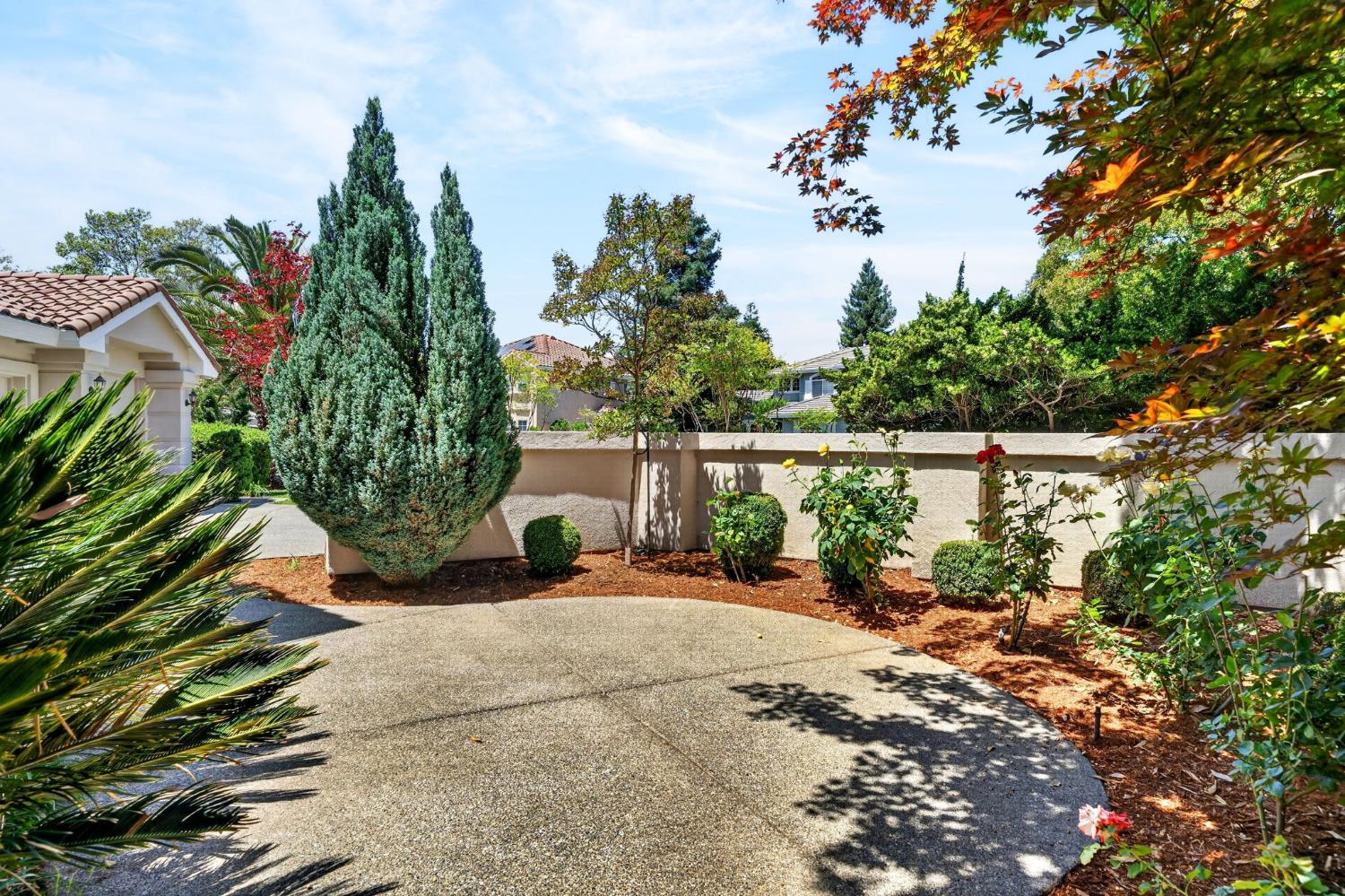 Davis, California, 95618, United States, 4 Bedrooms Bedrooms, ,3 BathroomsBathrooms,Residential,Pending,2045806