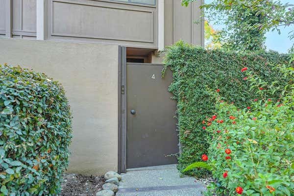 898 WOODSIDE LN E UNIT 4, SACRAMENTO, CA 95825 - Image 1