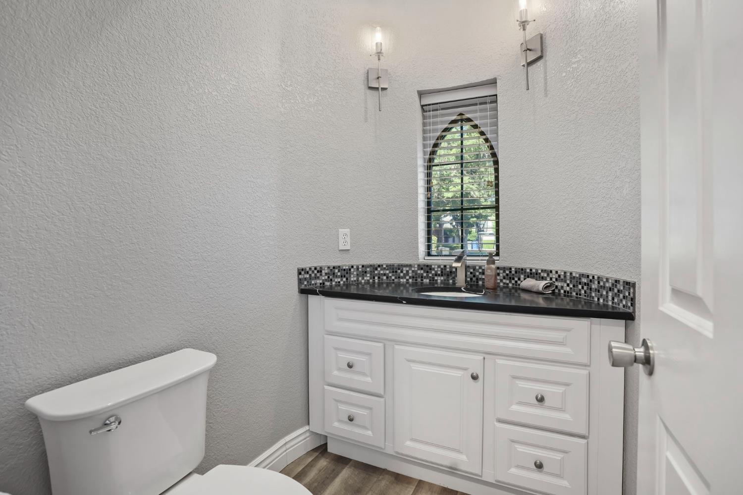 Modesto, California, 95356, United States, 4 Bedrooms Bedrooms, ,4 BathroomsBathrooms,Residential,Active,1929420