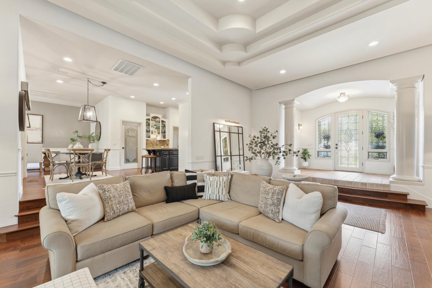 El Dorado Hills, California, 95762, United States, 3 Bedrooms Bedrooms, ,3 BathroomsBathrooms,Residential,Active,2044534
