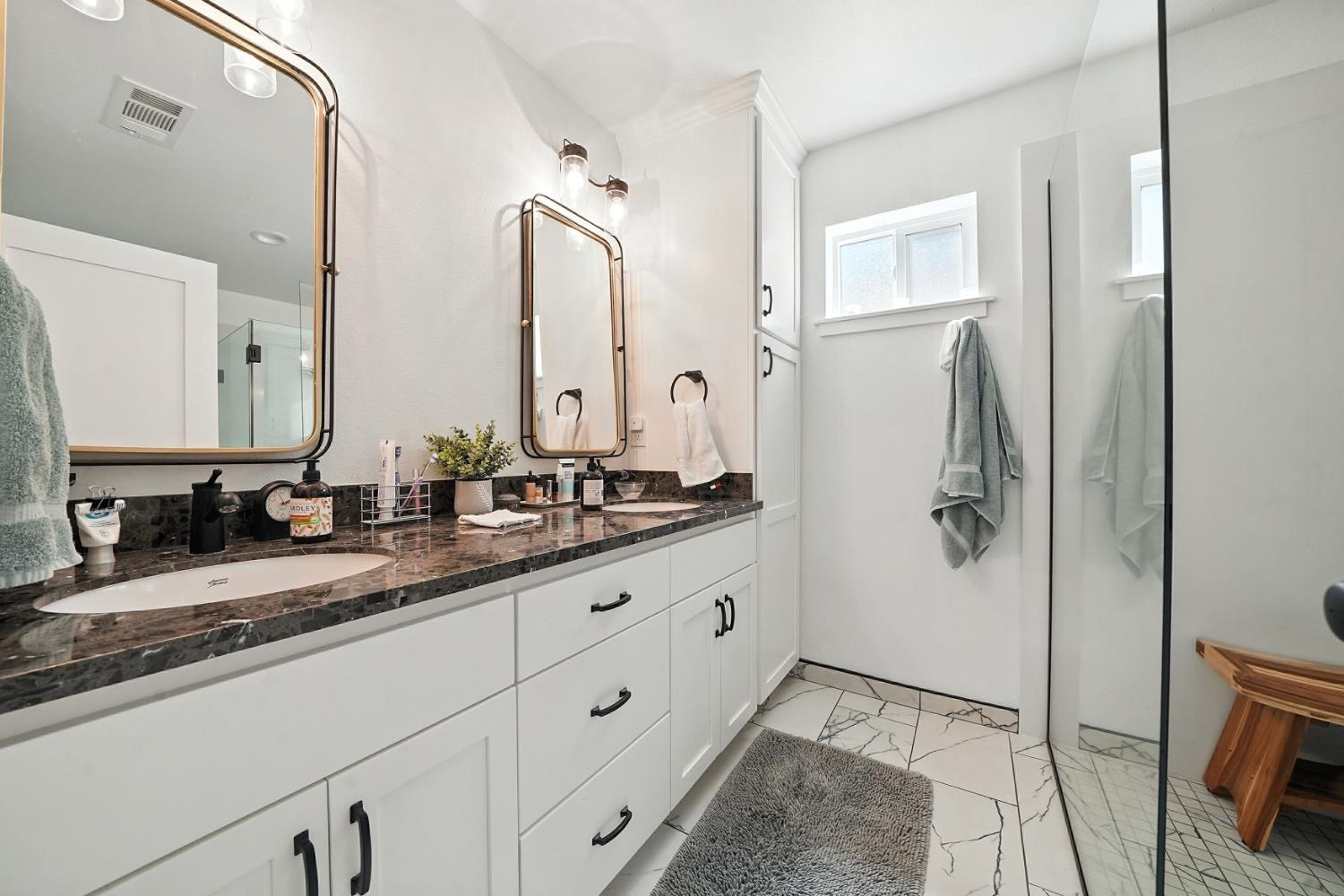 Angels Camp, California, 95222, United States, 3 Bedrooms Bedrooms, ,2 BathroomsBathrooms,Residential,Active,1942399