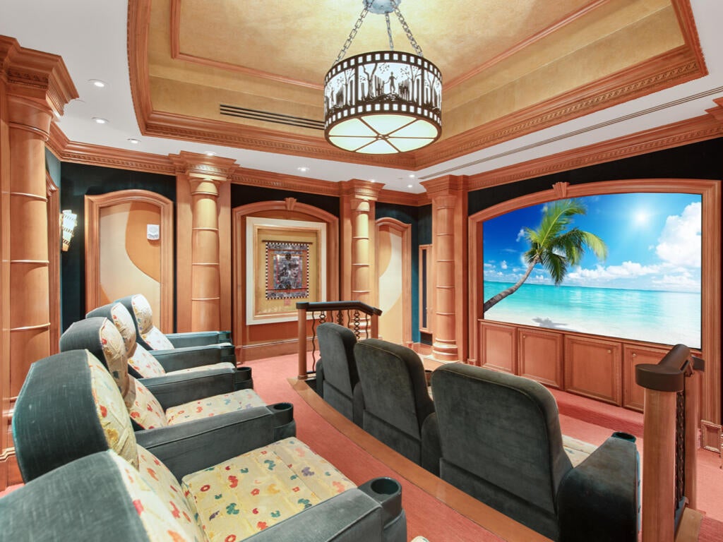 Marco Island, Florida, 34145, United States, 3 Bedrooms Bedrooms, ,4 BathroomsBathrooms,Residential,Active,1904725