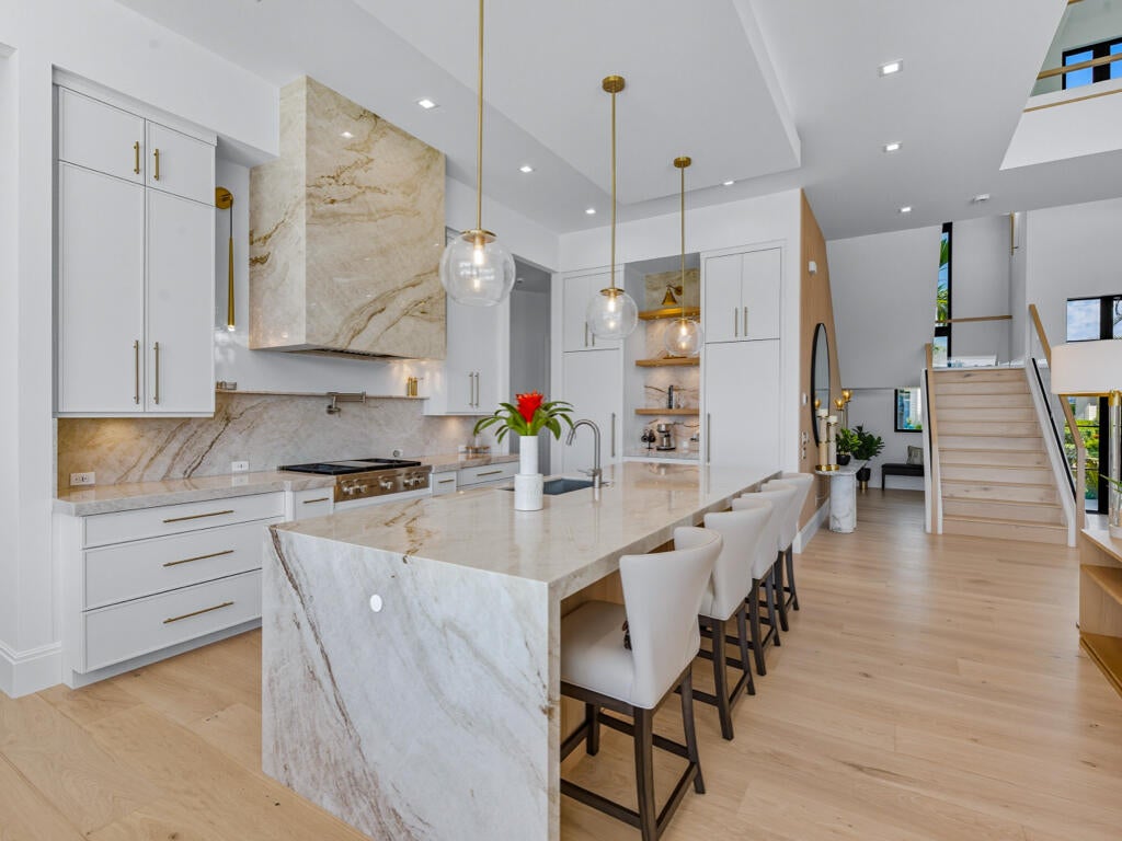 Marco Island, Florida, 34145, United States, 4 Bedrooms Bedrooms, ,5 BathroomsBathrooms,Residential,Active,1953391