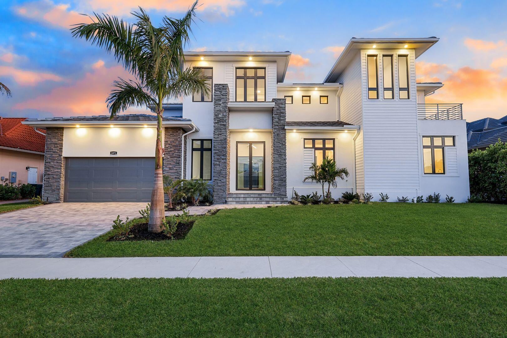 Marco Island, Florida, 34145, United States, 5 Bedrooms Bedrooms, ,6 BathroomsBathrooms,Residential,Active,2012927