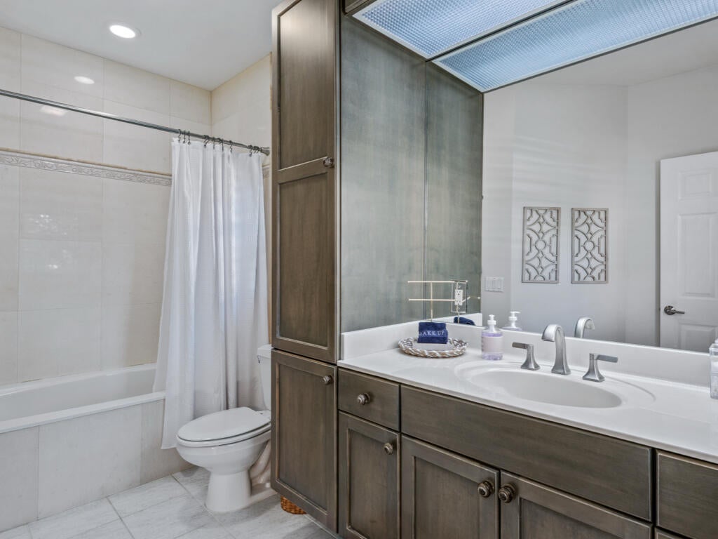 Marco Island, Florida, 34145, United States, 4 Bedrooms Bedrooms, ,4 BathroomsBathrooms,Residential,Active,1892388