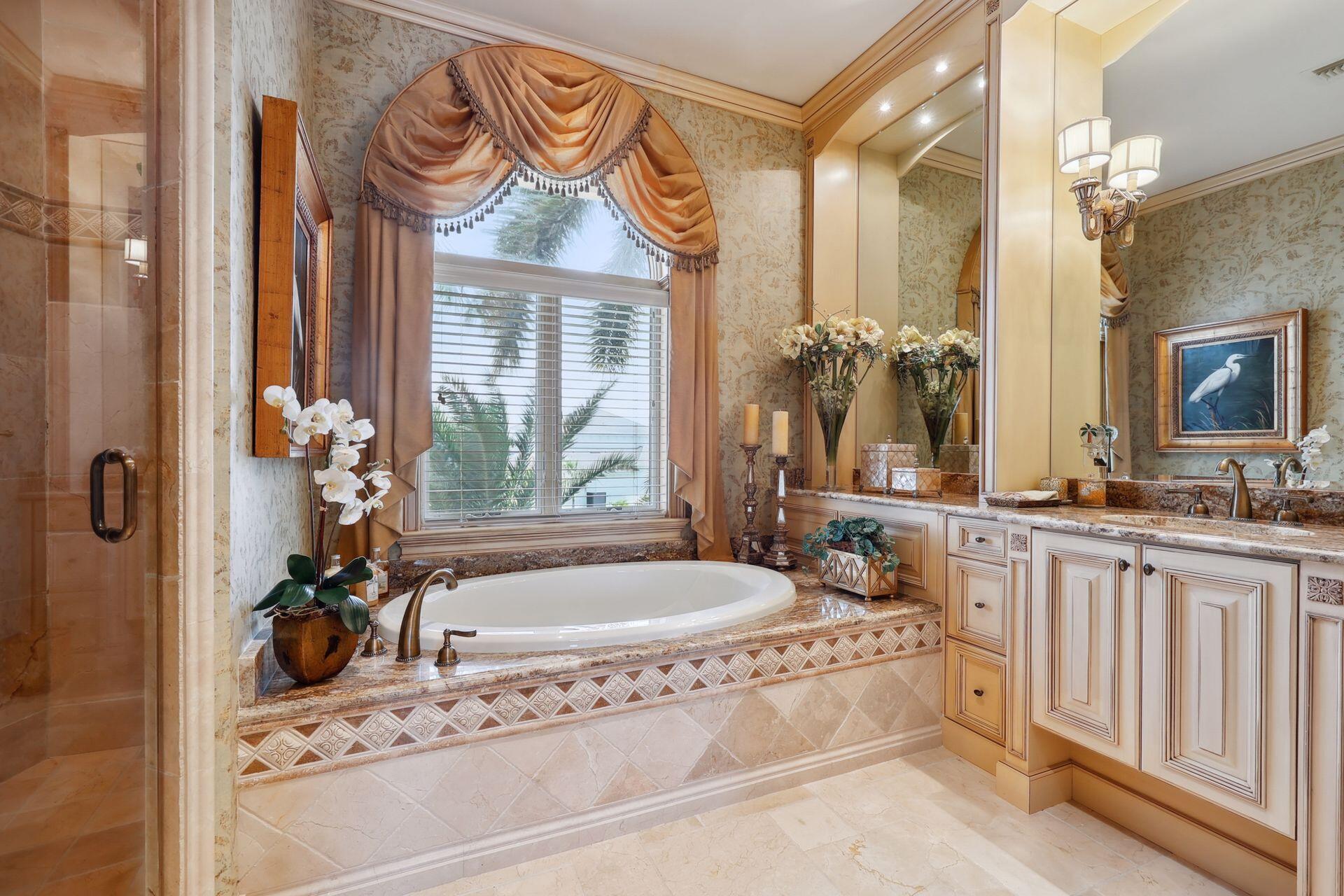 Marco Island, Florida, 34145, United States, ,8 BathroomsBathrooms,Residential,Active,1749218