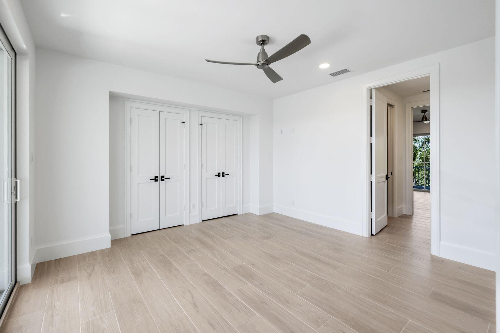 Marco Island, Florida, 34145, United States, ,4 BathroomsBathrooms,Residential,Active,1747379