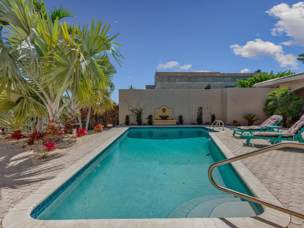 Marco Island, Florida, 34145, United States, 3 Bedrooms Bedrooms, ,5 BathroomsBathrooms,Residential,Active,1811040