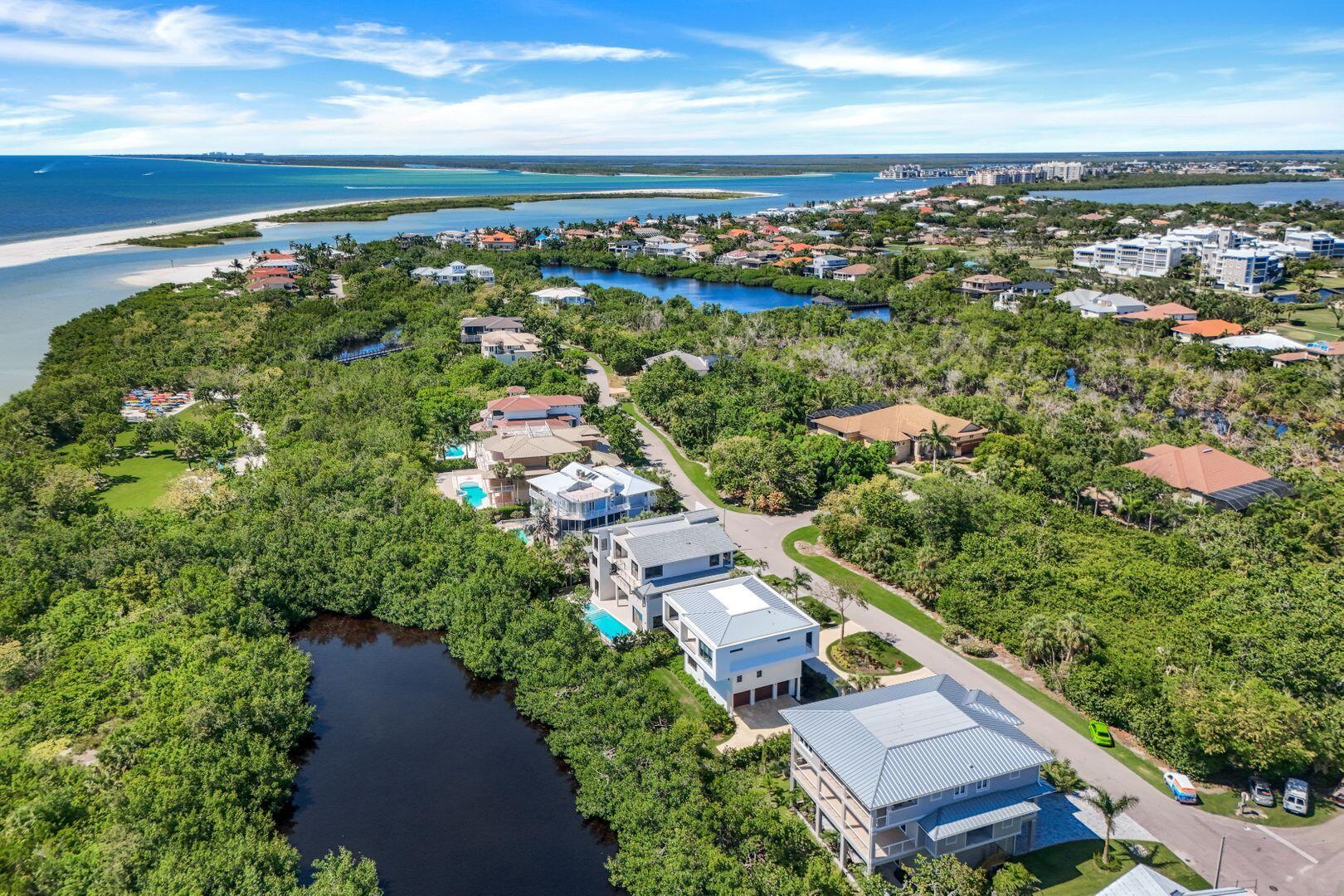 Marco Island, Florida, 34145, United States, ,4 BathroomsBathrooms,Residential,Active,1747379