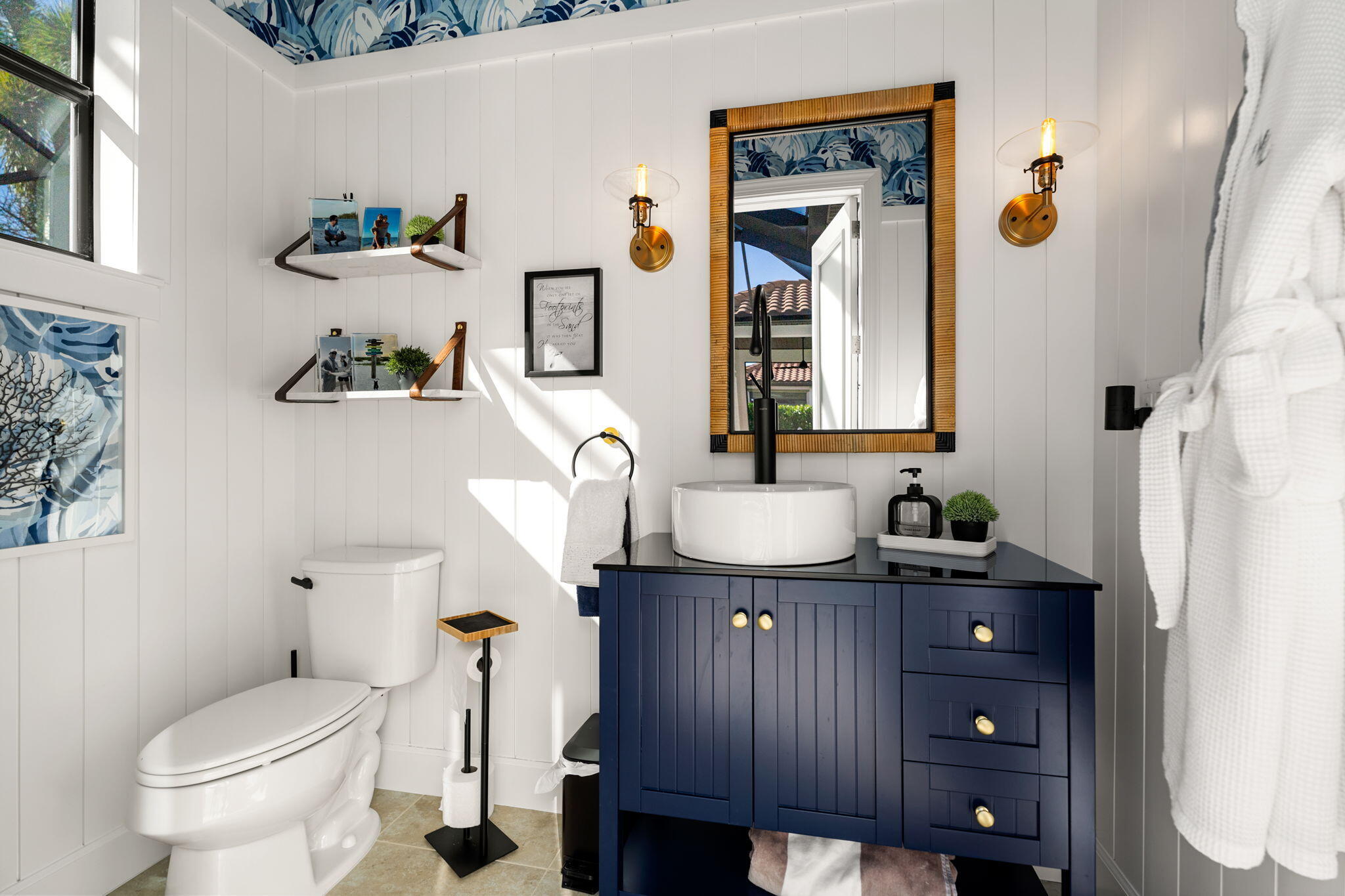 Naples, Florida, 34119, United States, 3 Bedrooms Bedrooms, ,5 BathroomsBathrooms,Residential,Active,1952996