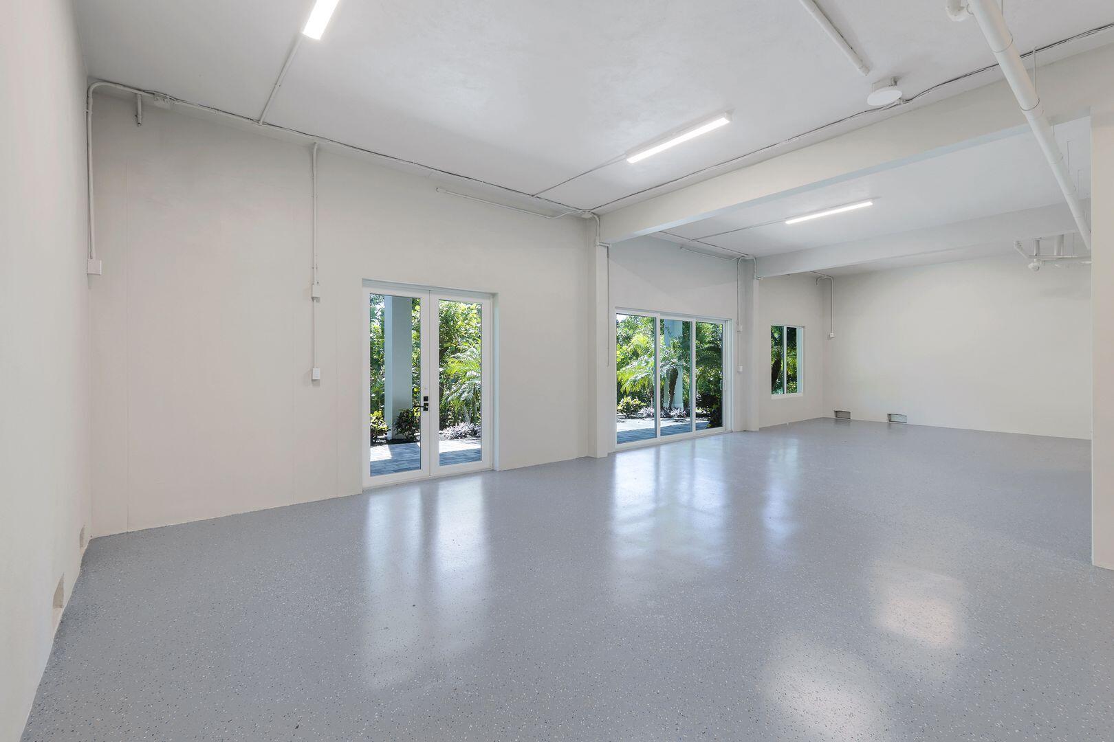 Marco Island, Florida, 34145, United States, ,4 BathroomsBathrooms,Residential,Active,1747379