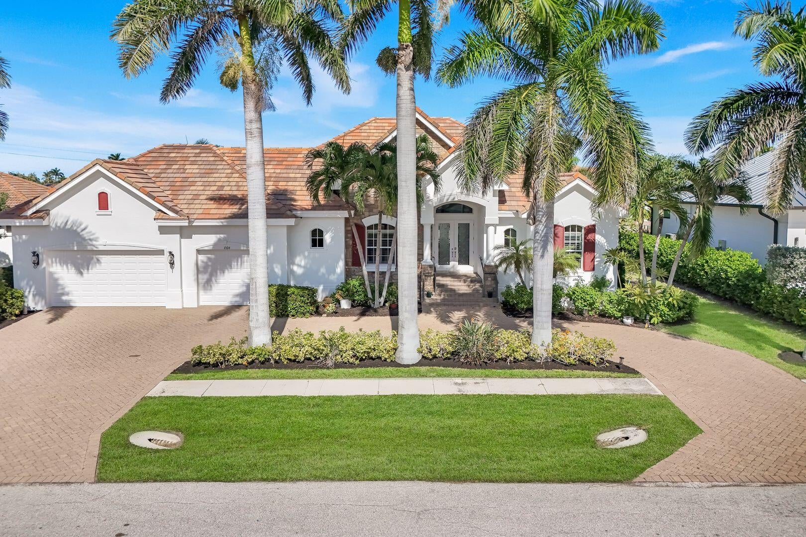 Marco Island, Florida, 34145, United States, 4 Bedrooms Bedrooms, ,2 BathroomsBathrooms,Residential,Active,1992224