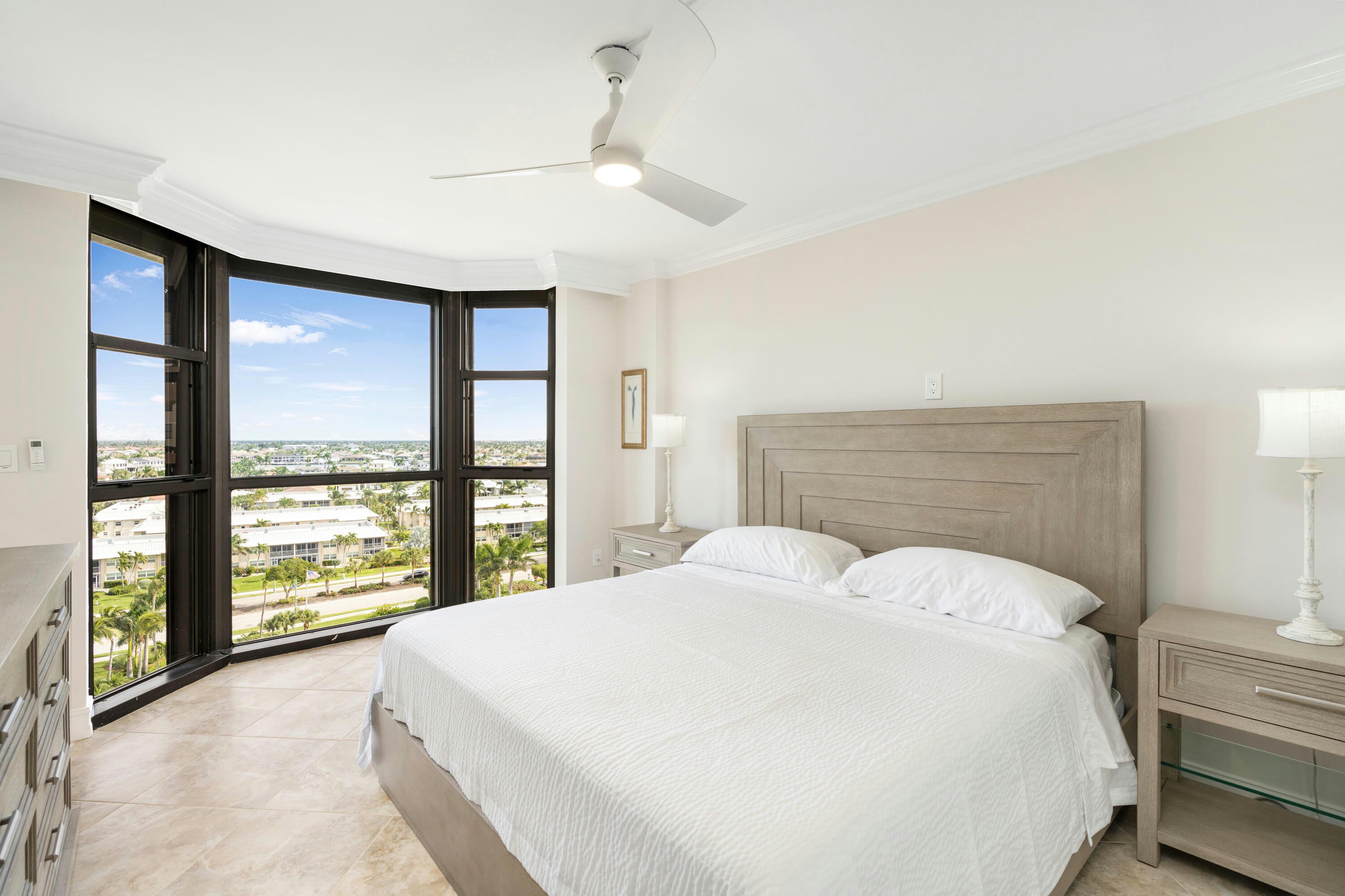Marco Island, Florida, 34145, United States, ,3 BathroomsBathrooms,Residential,Active,1764876