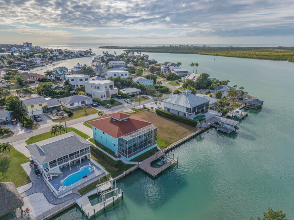 Naples, Florida, 34113, United States, 4 Bedrooms Bedrooms, ,3 BathroomsBathrooms,Residential,Active,2016424